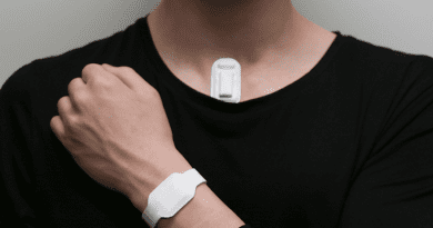 Developed by biomedical engineers and opera singers, the small, soft, flexible, wireless device sits on upper chest to monitor vocal activity in real time. When the user nears their vocal budget, an accompanying haptic device (located on the risk) vibrates an alert. CREDIT: Northwestern University