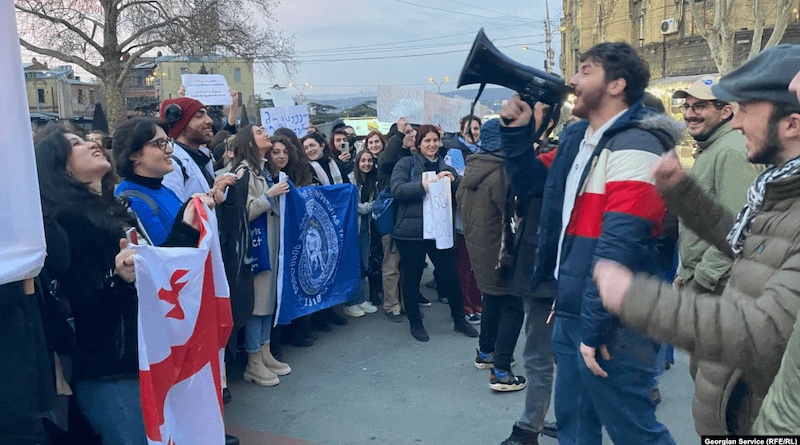After many young people joined the recent Georgian protests, the country's ruling party now has it in for a liberal club that organizes lectures and workshops for teenagers. Photo Credit: RFE/RL