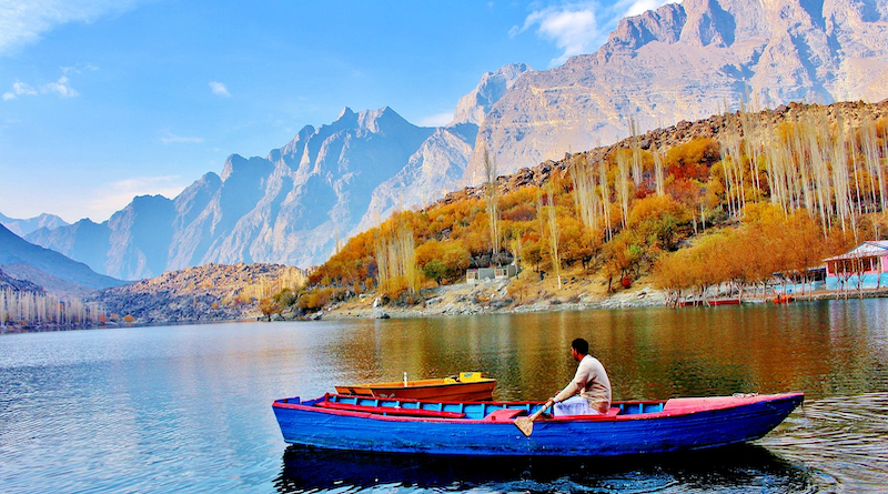 Trees Boat Lake Pakistan Nature Landscape Forest Travel Tourism