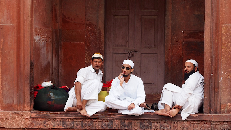 Mosque Muslims Men Rest People Group Sitting India
