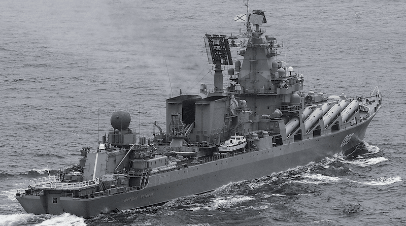 Russian cruiser Marshal Ustinov. Photo Credit: LPHOT SEELEY, Wikimedia Commons