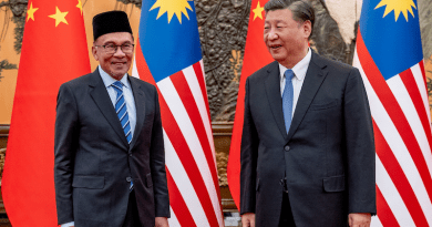 Malaysia's Prime Minister Anwar Ibrahim with China's President Xi Jinping. Photo Credit: Malaysia PM Office