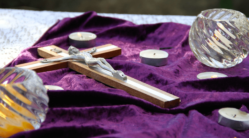 Christ Easter Candle Purple Jesus Religion Faith Crucifix