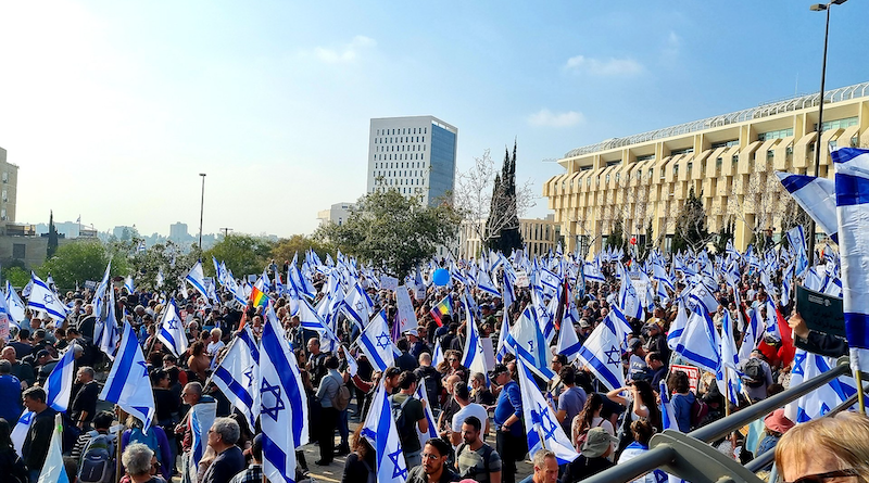 Protests near the Knesset in Jerusalem, Israel. Photo Credit: Hanay, Wikipedia Commons