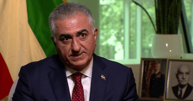 Exiled Iranian Crown Prince Reza Pahlavi Photo Credit: VOA