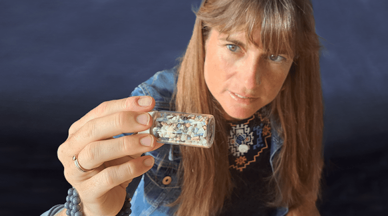 Lead author, Dr Sarah-Jeanne Royer, holding a sample of microplastics. CREDIT: Iyvonne Khoo, CC-BY 4.0 (https://creativecommons.org/licenses/by/4.0/)