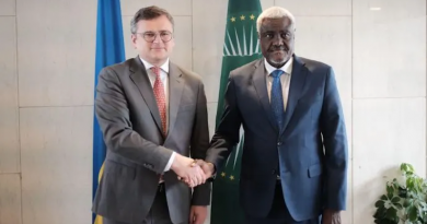 Minister of Foreign Affairs of Ukraine Dmytro Kuleba with Head of African Union Commission Moussa Faki Mahamat (photo supplied)