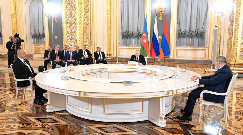Russia's President Vladimir Putin with President of Azerbaijan Ilham Aliyev and Prime Minister of Armenia Nikol Pashinyan. Photo Credit: Kremlin.ru
