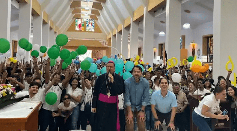 Luis Vildoso participates in a meeting of young people of the Araure project, in Venezuela (2023). | Credit: Courtesy of ACN