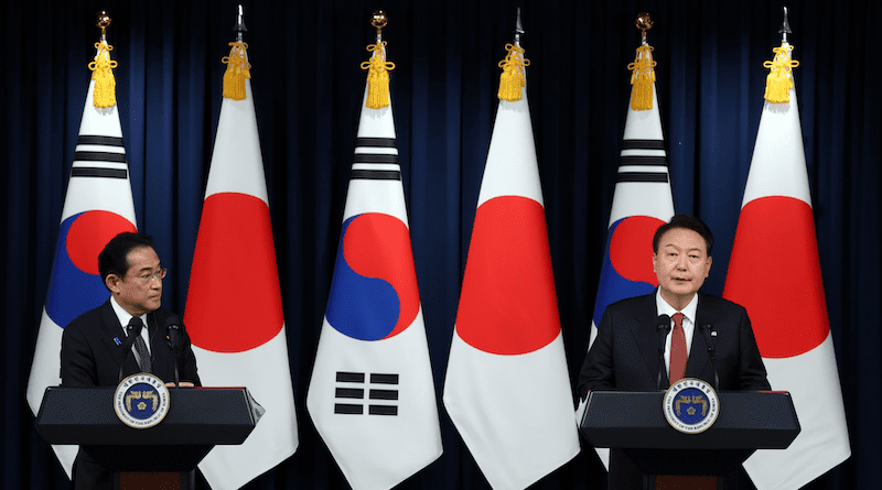South Korea's President Yoon Suk Yeol (right) and Japanese Prime Minister Kishida Fumio on May 7 hold a joint news conference at the presidential office in Seoul's Yongsan-gu. Photo Credit: Office of South Korea President