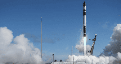 Rocket Lab's Electron rocket lifts off from Launch Complex 1 at Māhia, New Zealand at 9:00 p.m., carrying two TROPICS CubeSats for NASA. Credits: Rocket Lab