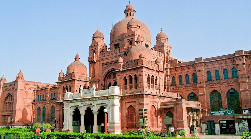 Pakistan's Lahore Museum. Photo Credit: Guilhem Vellut, Wikipedia Commons