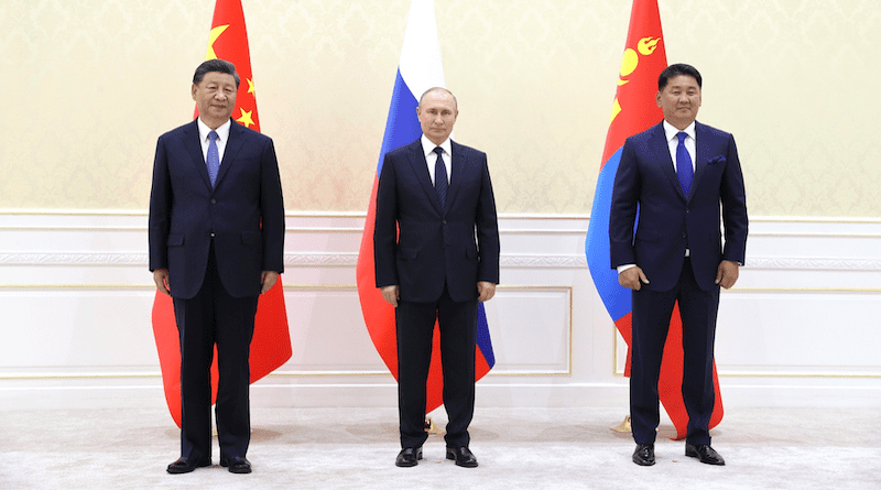 China's President Xi Jinping, Russia's President Vladimir Putin with President of Mongolia Ukhnaagiin Khurelsukh. Photo Credit: Kremlin.ru