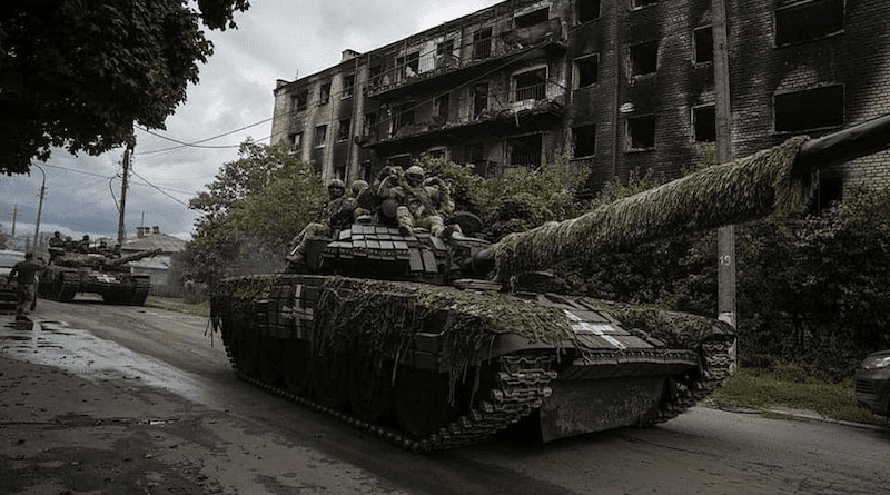 File photo of Ukraine soldiers and tanks. Photo Credit: Mil.gov.ua