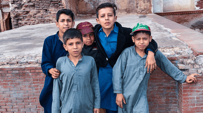 boys pakistan teens children