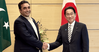 Pakistan's Foreign Minister Bilawal Bhutto Zardari with Japan's Prime Minister Fumio Kishida. Photo Credit: Pakistan Foreign Ministry