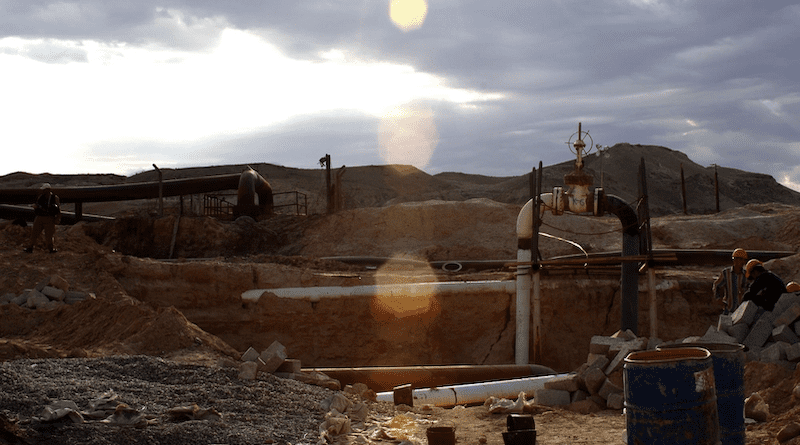 Oil pipeline in Iraq. Photo Credit: U.S. Army photo by Spc. Charles W. Gill, 55th Combat Camera