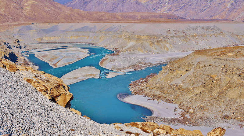 pakistan river landscape drought