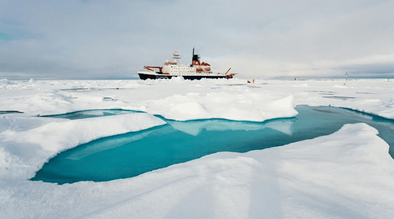 RV Polarstern in Central Arctic Ocean in 2012 CREDIT: Alfred-Wegener-Institut/Stefan Hendricks