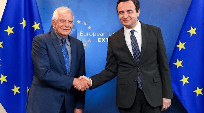 Kosovo's Prime Minister Albin Kurti (right) with the EU’s Josep Borrell in Brussels on 13 September. © European Union - Photo: 2023