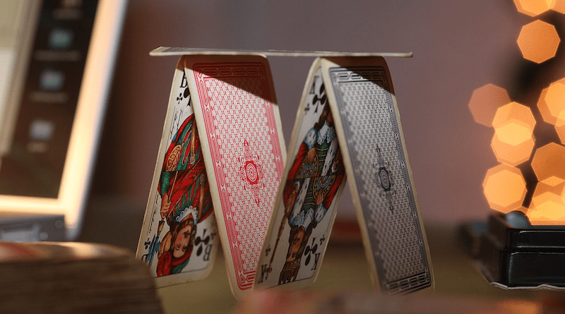 house cards