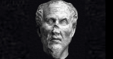 Possible statue of Plotinus. Photo Credit: Ostiense Museum, Ostia Antica, Wikipedia Commons