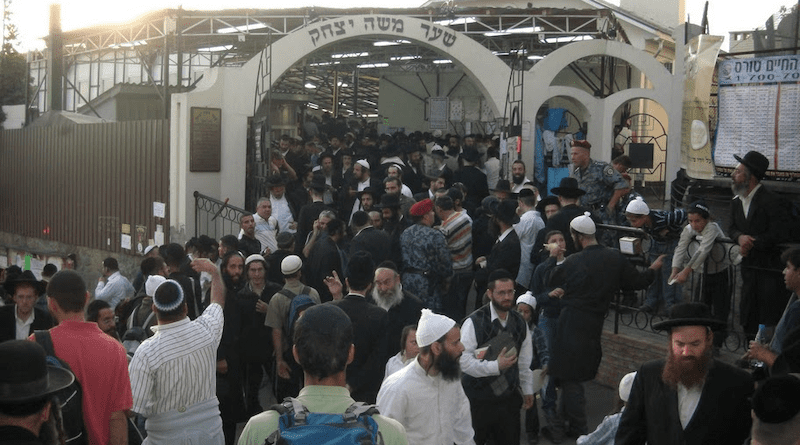 File photo of tomb of Rabbi Nachman of Breslov in Uman, Ukraine. Photo Credit: Nahoumsabban, Wikipedia Commons