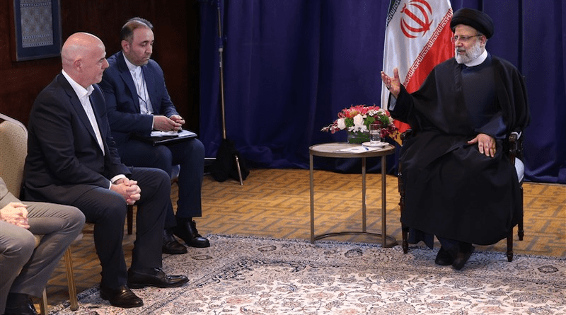 Iranian President Ebrahim Raisi with President of Fédération Internationale de Football Association (FIFA) Gianni Infantino. Photo Credit: Tasnim News Agency