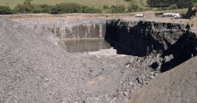 Open-cast limestone mine in Saltinho, São Paulo state, Brazil CREDIT: Francisco Ruiz/ESALQ-USP