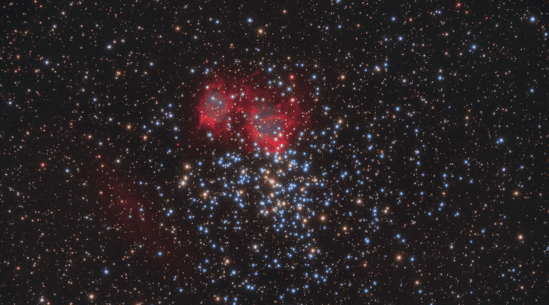 Image of the planetary nebula in the open star cluster Messier 37. The cluster contains several hundred stars. The butterfly-shaped nebula is visible due to red luminous hydrogen gas. The image was taken over more than 3.5 days by amateur astronomer Peter Goodhew, a co-author of the study. Image: K. Werner et al.