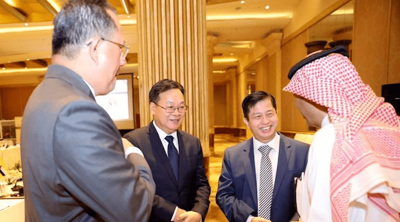 Organized by the Gulf Research Center, the meeting was attended by GCC and ASEAN representatives, members of the business community and journalists. (AN Photo/Meshaal Al-Qadeer)