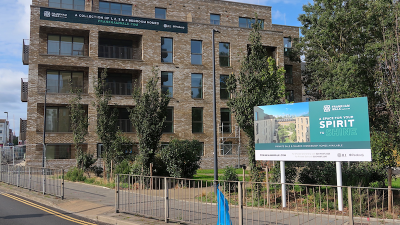 Frankham Walk, Peabody’s housing development on the site of the Old Tidemill Wildlife Garden in Deptford, October 4, 2023 (Photo: Andy Worthington).