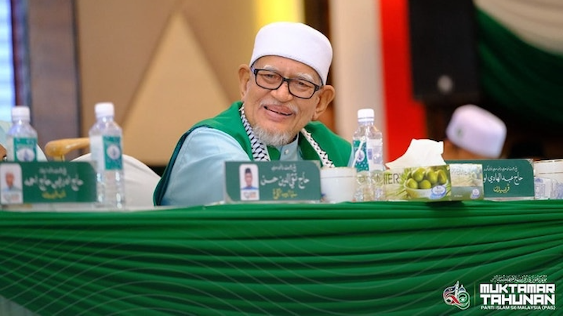 Hadi Awang at the 69th PAS Muktamar 2023 at the IDCC Convention Centre held from 20 to 22 October 2023. Source: Parti Islam Se-Malaysia (PAS) Pusat, Facebook.