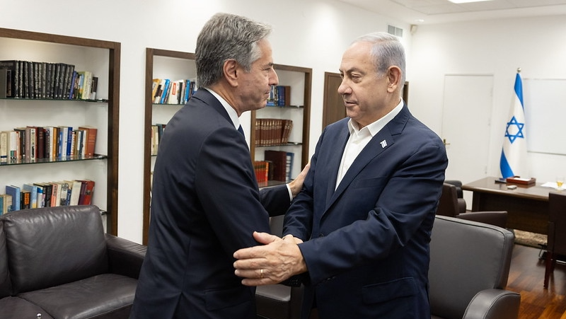 Secretary Antony J. Blinken meets with Israeli Prime Minister Benjamin Netanyahu in Tel Aviv, Israel, November 3, 2023. (Official State Department photo by Chuck Kennedy)