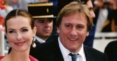 Gerard Depardieu with Carole Bouquet at the 2001 Cannes Film Festival. Photo Credit: Georges Biard, Wikipedia Commons