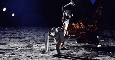 U.S. astronaut Buzz Aldrin erects solar wind experiment. CREDIT: NASA