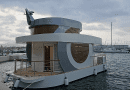 The Oasis Amor modern floating apartment model manufactured by Oasis Meu. Photo Credit: Oasis Meu