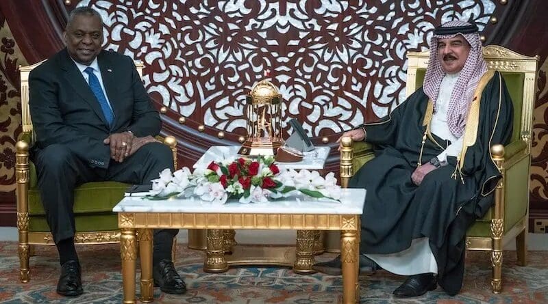 Secretary of Defense Lloyd J. Austin III meets with Bahrain’s King Hamad bin Isa Al Khalifa in the country’s capital, Manama, Dec. 19, 2023. Photo Credit: Chad McNeeley, DOD