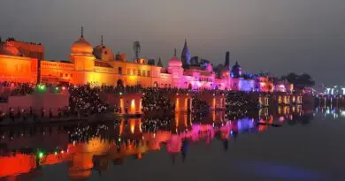 Ayodhya, India, the city of Lord Rama. Photo Credit: रूही, Wikimedia Commons
