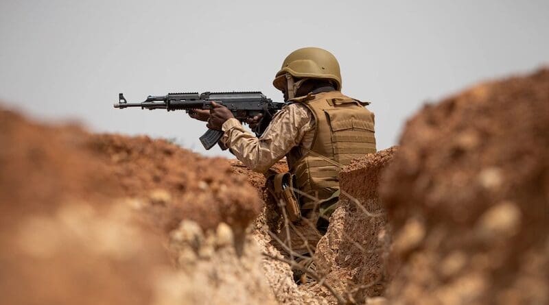 A Burkina Faso soldier. Photo Credit: Sgt. Steven Lewis, U.S. Africa Command