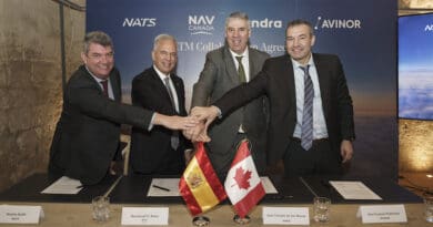 NAV CANADA and Indra sign agreement. Photo Credit: Indra