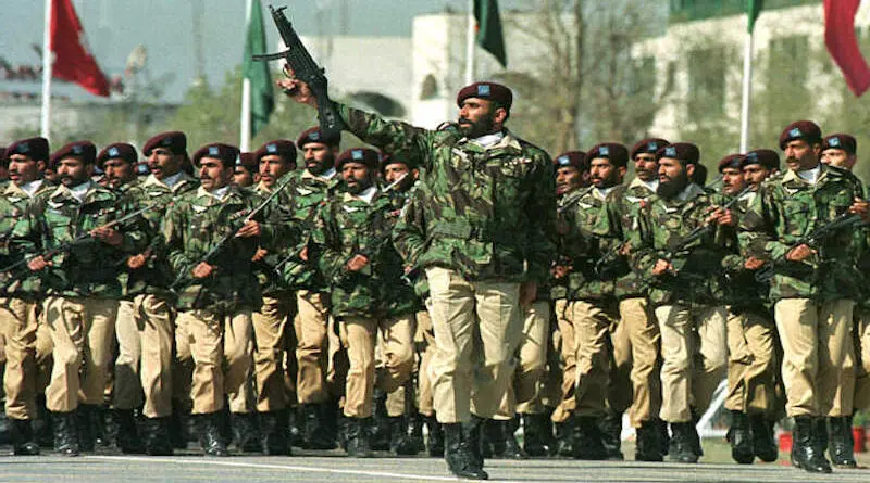 Soldiers of Pakistan's Special Services Group. Photo Credit: HBT Marathon, Wikimedia Commons Army Military