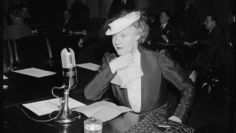 Dorothy Thompson appears before US Senate Committee. Photo Credit: Harris & Ewing, Library of Congress, Public Domain