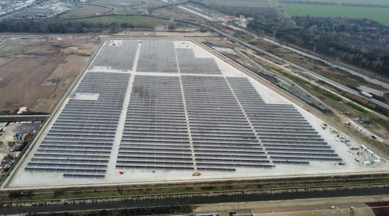 Ravenna Ponticelle photovoltaic plant. Photo Credit: Eni