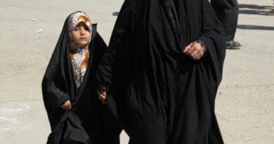Iraq girl child muslim islam