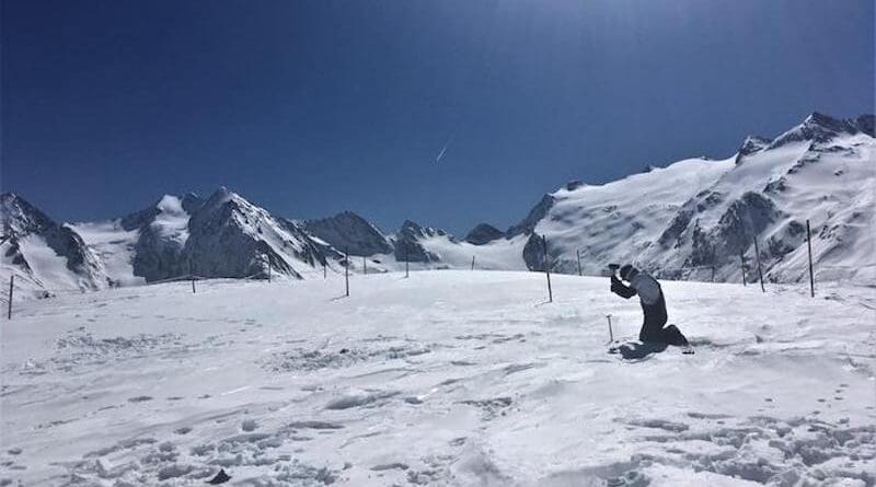 Snow Sampling in the Alps. Credit: Helen Snell