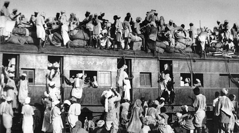 Overcrowded train transferring refugees during the partition of India, 1947. Photo Credit: Author unknown, Wikipedia Commons