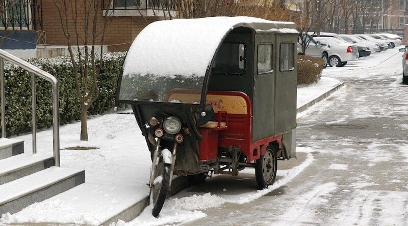 china snow taxi city