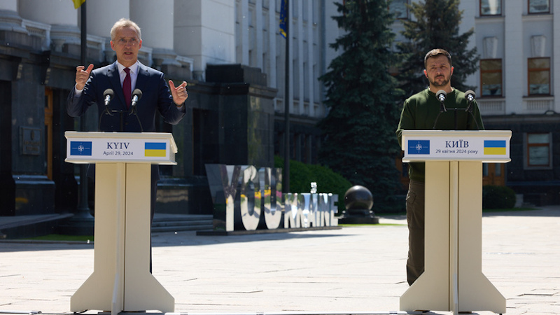 Press conference with NATO Secretary General Jens Stoltenberg and President Volodymyr Zelenskyy of Ukraine. Photo Credit: NATO