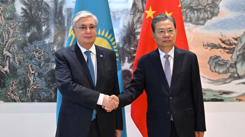 Kazakhstan's President Kassym-Jomart Tokayev with Zhao Leji, Chairman of the Standing Committee of the National People's Congress of China. Photo Credit: akorda.kz